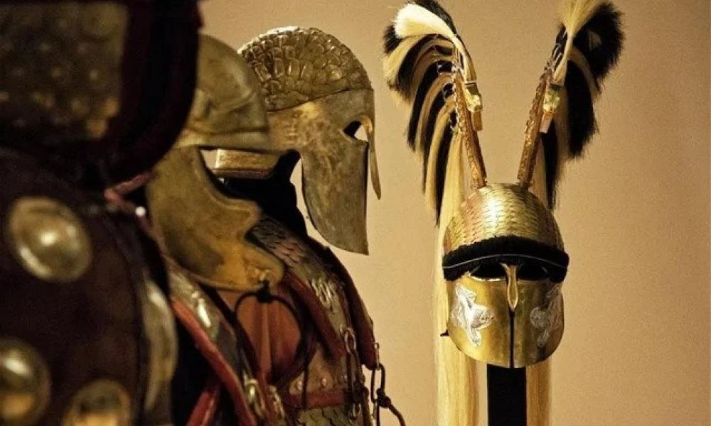 Έλληνας τεχνίτης φτιάχνει πανοπλίες προκαλώντας το ενδιαφέρον του ξένου τύπου